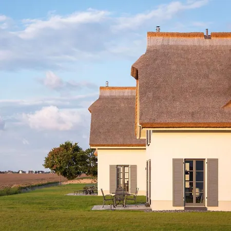 Reetland Am - Premium Reetdachvilla Mit 3 Schlafzimmern, Sauna Und Kamin E03 Ferienhaus Dranske