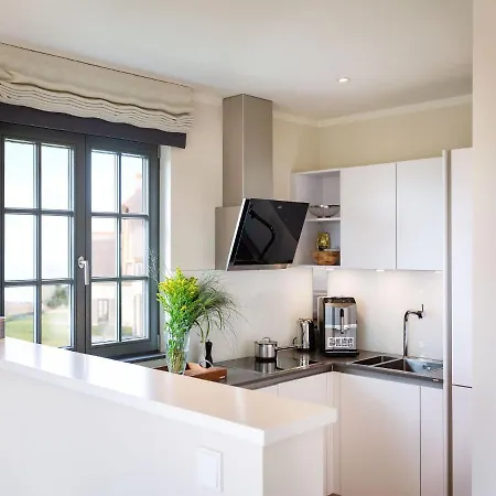 Reetland Am - Premium Reetdachvilla Mit 3 Schlafzimmern, Sauna Und Kamin E03 Dranske